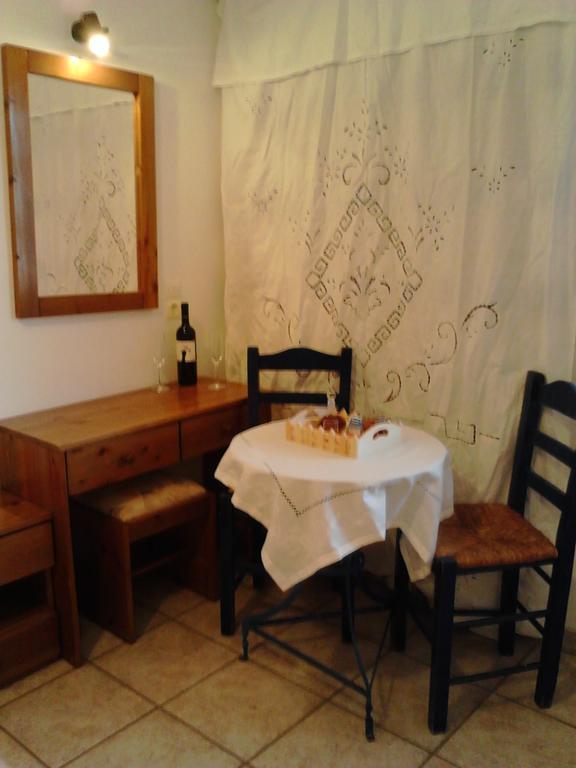 Karagiannaki Apartamento Skala Sykamineas Quarto foto
